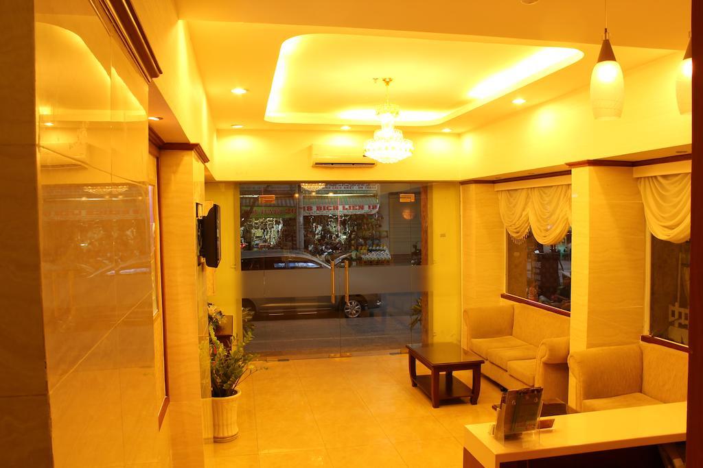 Khách sạn Boss Group - Regal TP. Hồ Chí Minh